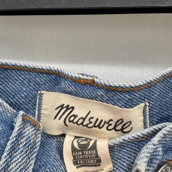 Madewell Perfect Jean Shorts - Picture 3 of 4